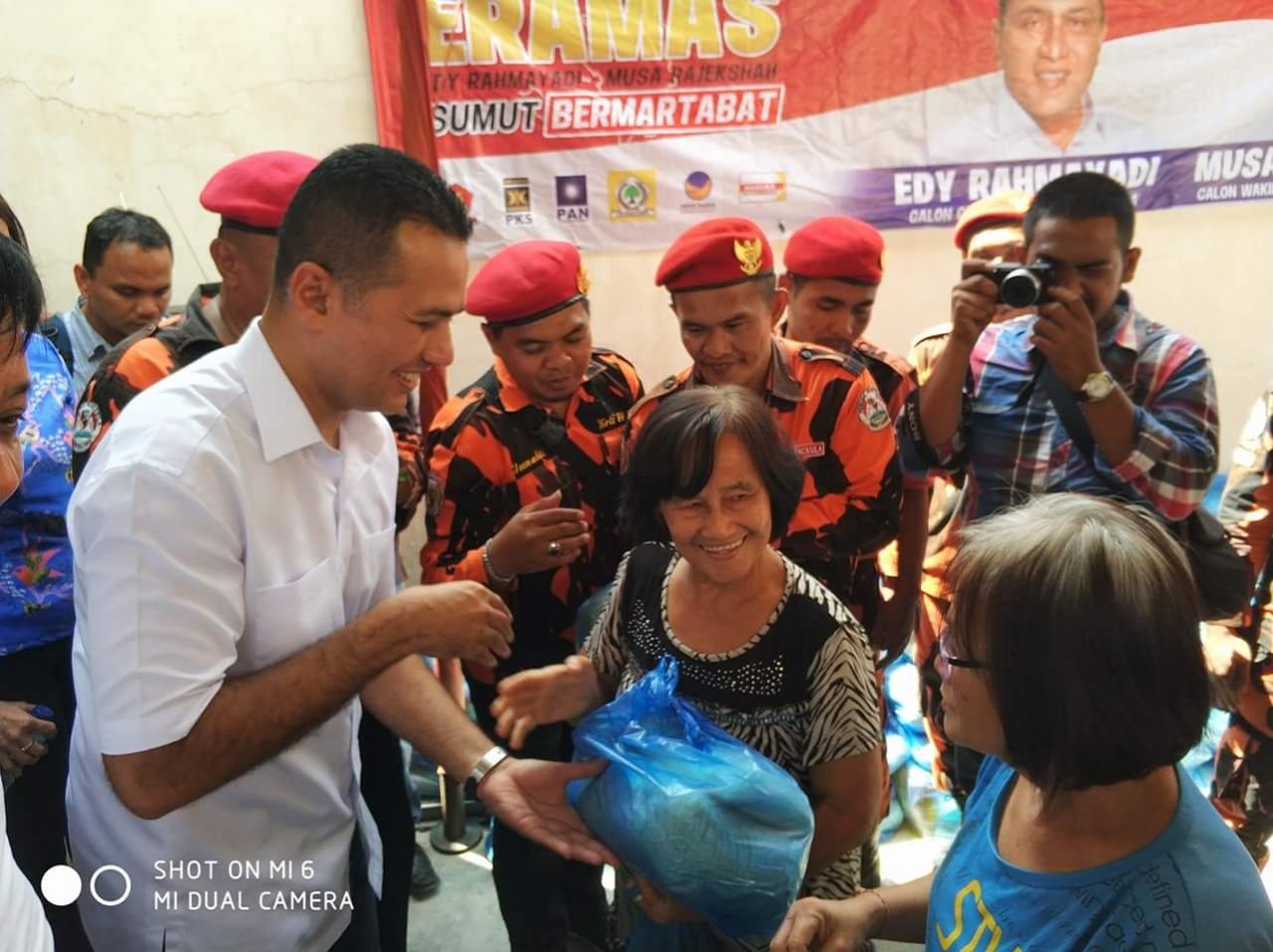 MPW PP Sumut Bagikan 500 Paket Sembako,    Ijeck: PP Peduli Warga Kurang Mampu