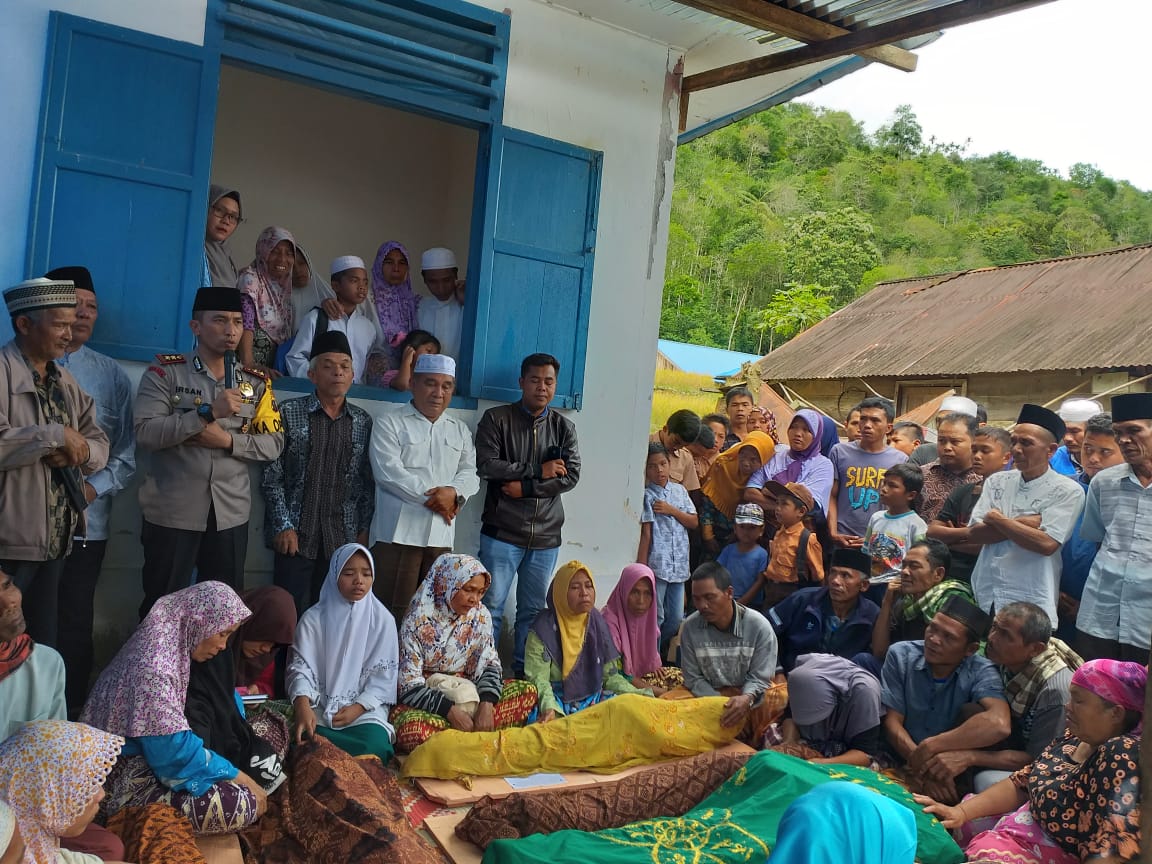 Banjir Bandang di Madina, 11 tewas, 1 Hilang