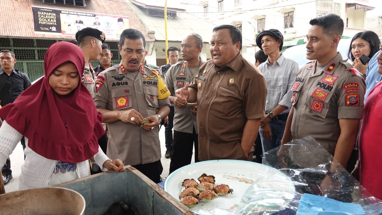 Kapolda Cicipin Bika Bakar Makanan Tradisional khas Sibolga