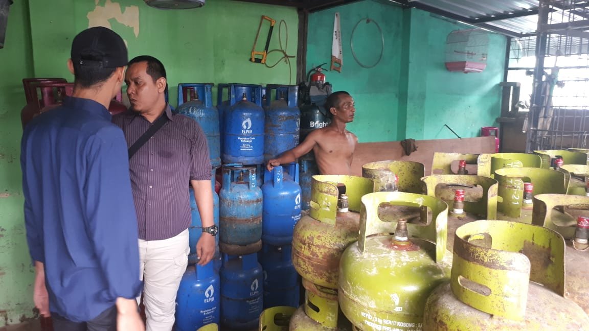 Gudang Pengoplos Gas Subsidi di Gerebek Polisi