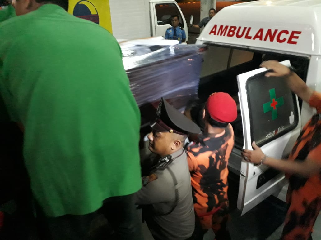 Tiba di Samosir, 4 Jenazah Korban Pembunuhan di Sambut Histeris Keluarga