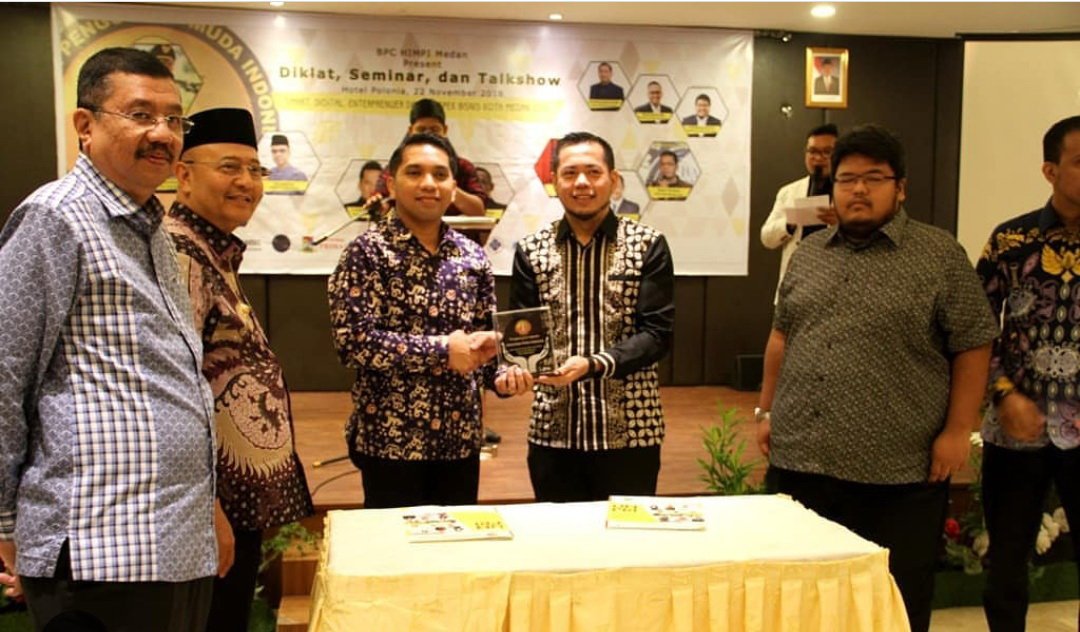 UNPRI - HIPMI Kota Medan Teken MoU