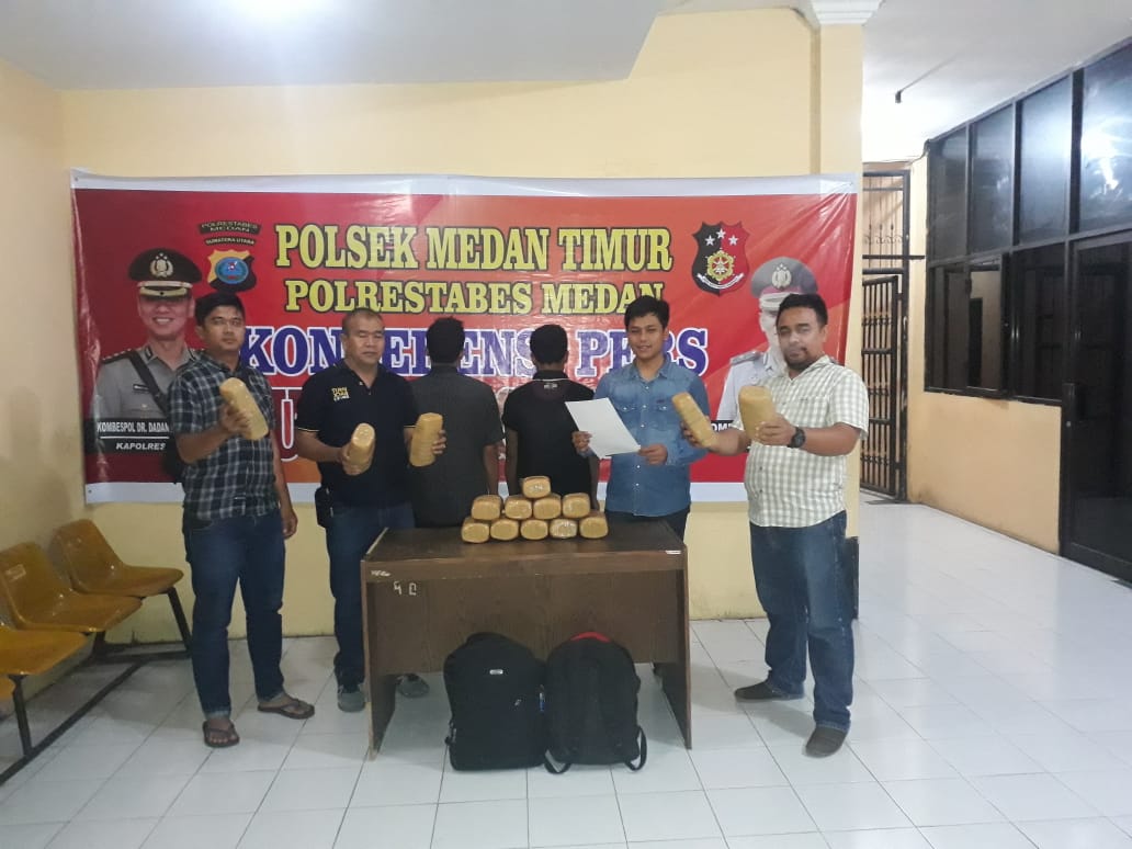 Panik Melihat Polisi, Dua Oknum Pelajar Seludupkan Ganja di Tangkap