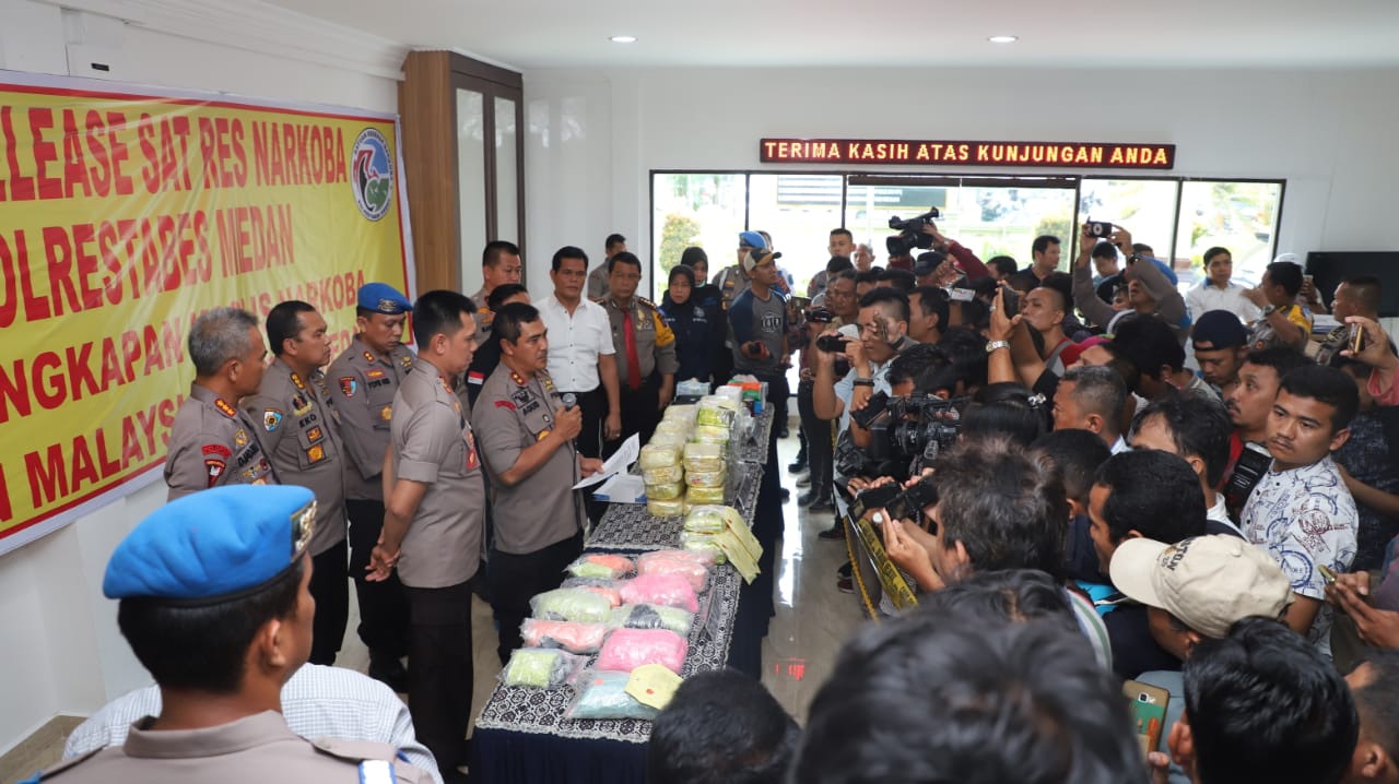 Polisi Sita 48 Kg Sabu dan 40 Ribu Butir Ekstasi