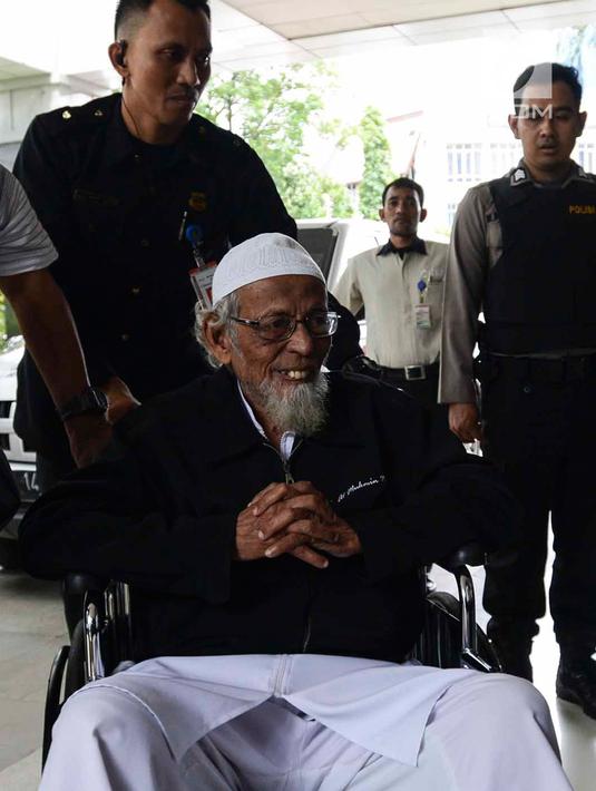 Abu Bakar Baasyir Alami Gangguan Lutut Pengacara: Baasyir Tak Layak Ditahan