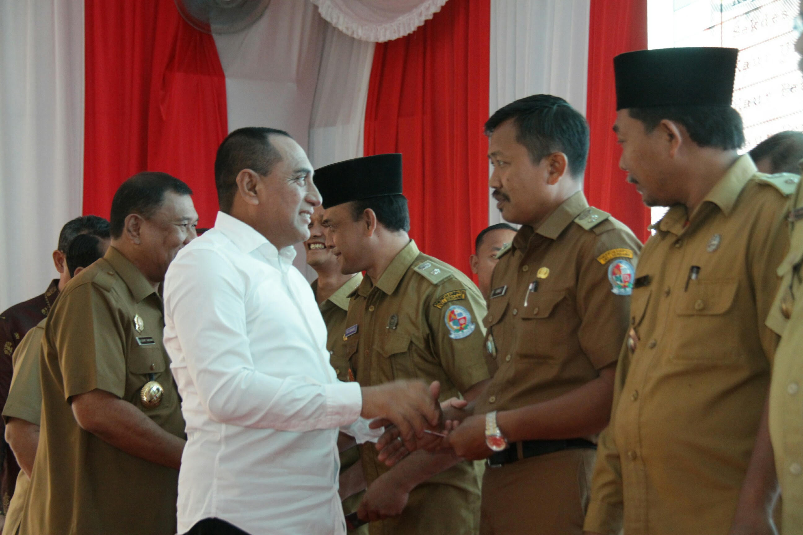 Gubsu Minta Kepala Desa Turun ke Masyarakat Kunker ke Deliserdang