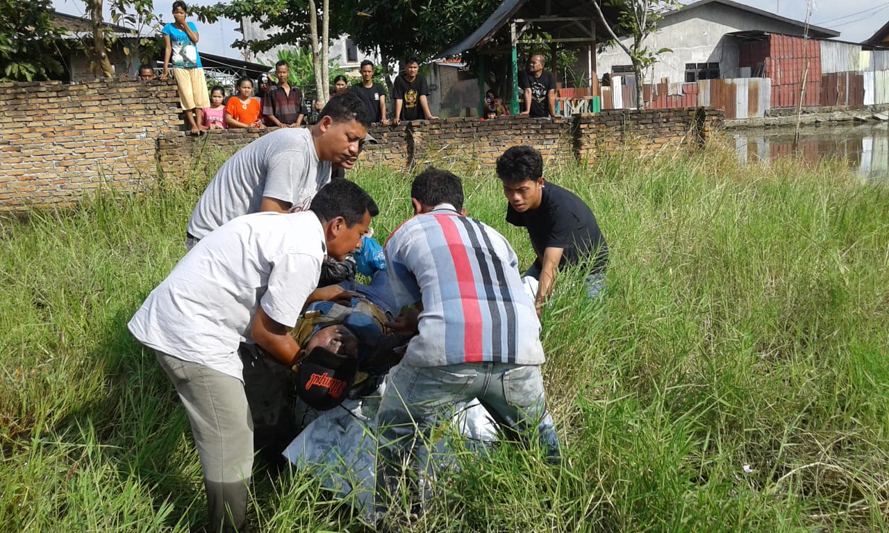 Pria Paruh Baya, di Temukan Tewas Saat Cari Ikan di Areal Bekas Sawah