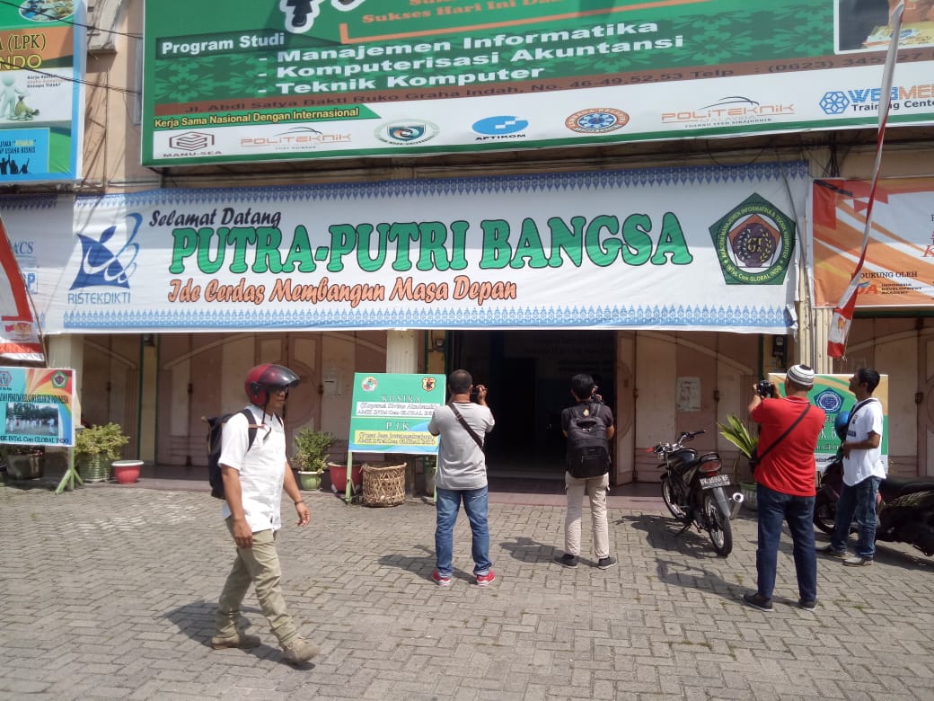 Kampus Amik Intel.com Global Indo Kisaran Tutup  Pasca Keributan Wisuda