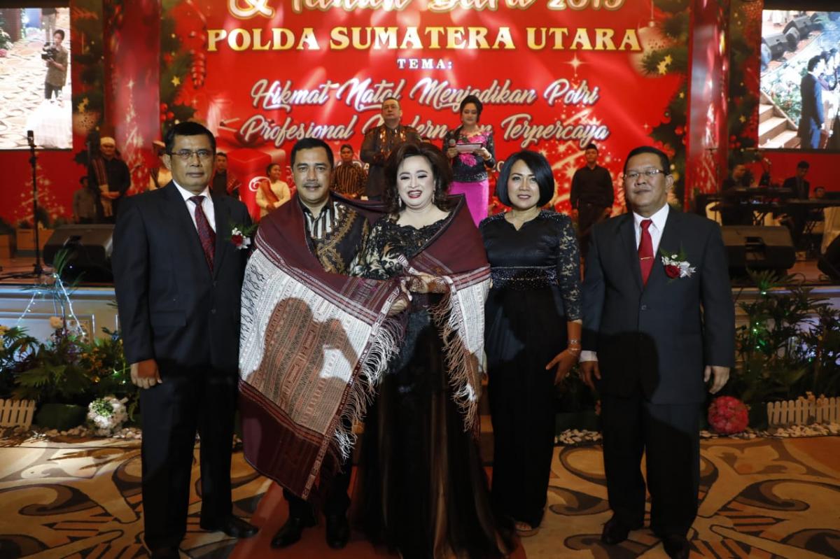 Wali Kota Medan Hadiri Perayaan Natal dan Tahun Baru 2019 Polda Sumut