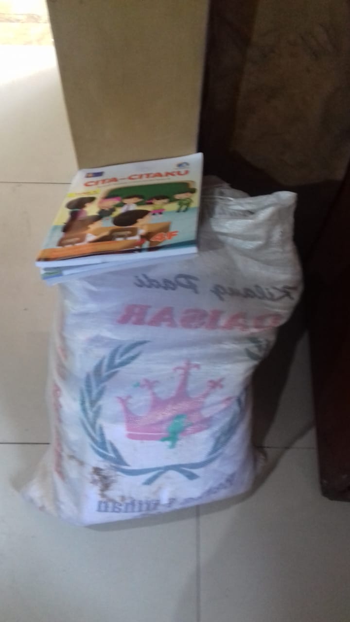 Pembobol Sekolah Ditangkap, 2 Goni Buku Sekolah Disita