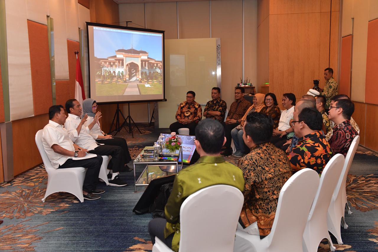 Minta Masukan Jokowi Bertemu Dengan Pimpinan Media di Sumut