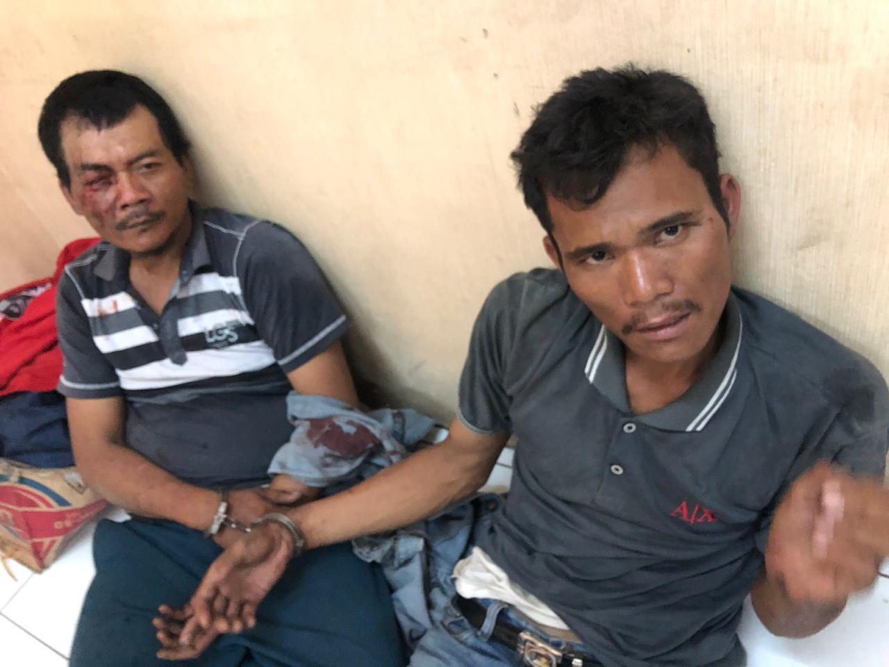 Dua Jambret Babak Belur Dihajar Massa Usai Todong Supir