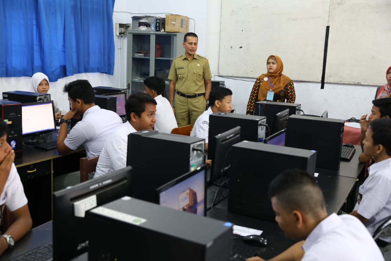 Wagubsu Harapkan UN Tahun 2019 Berhasil 100 Persen