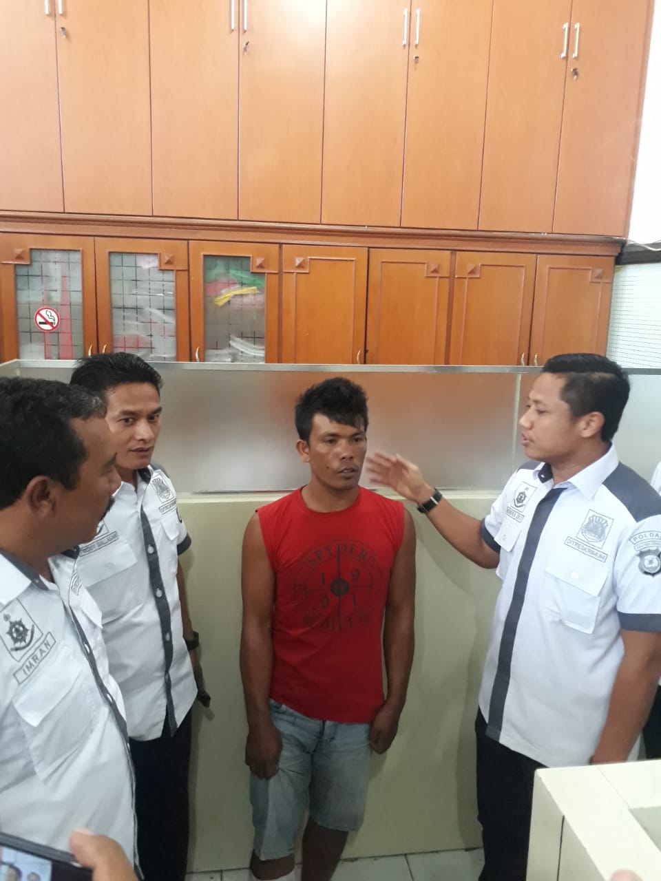 Tim Buncil Poldasu Tembak Pembunuh Wanita Pekerja Cafe 