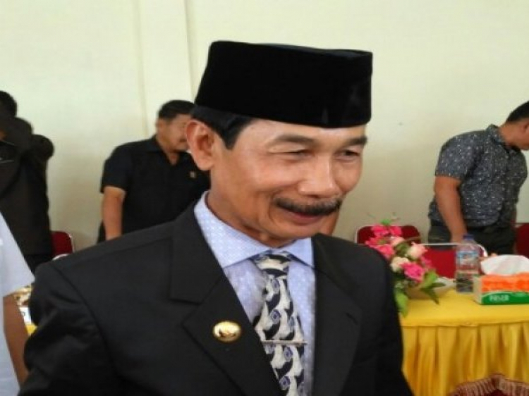 Bupati Solok Muzni Zakaria Tersangka KPK