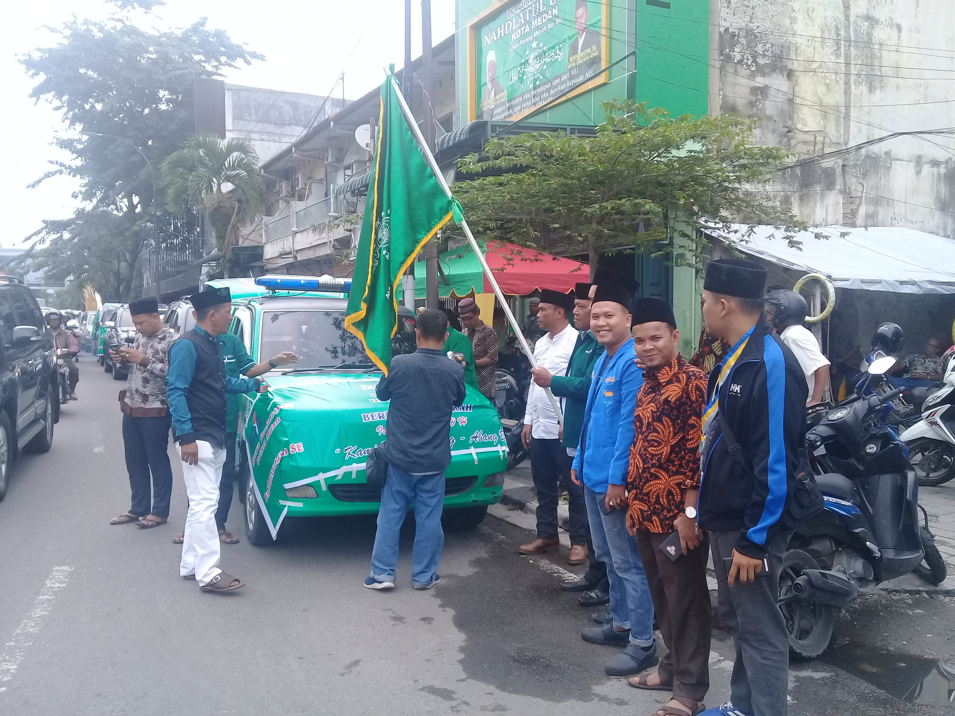 Plt Ketua PWNU Sumut Lepas Konvoi Damai Kebangsaan NU Medan