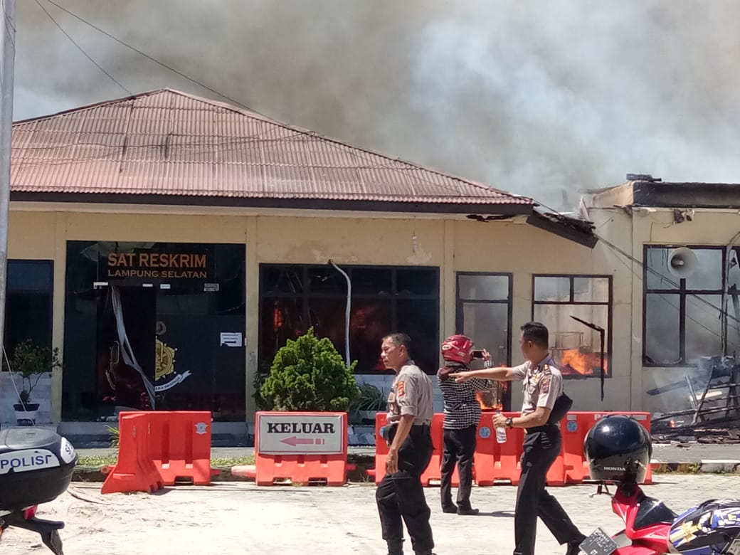 Mapolres Lampung Selatan Ludes Dilalap Sijago Merah