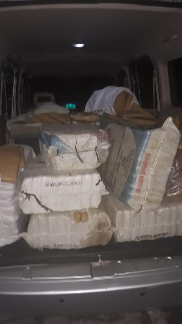 Pengiriman 400 Kg Ganja Melalui Ekspedisi Digagalkan