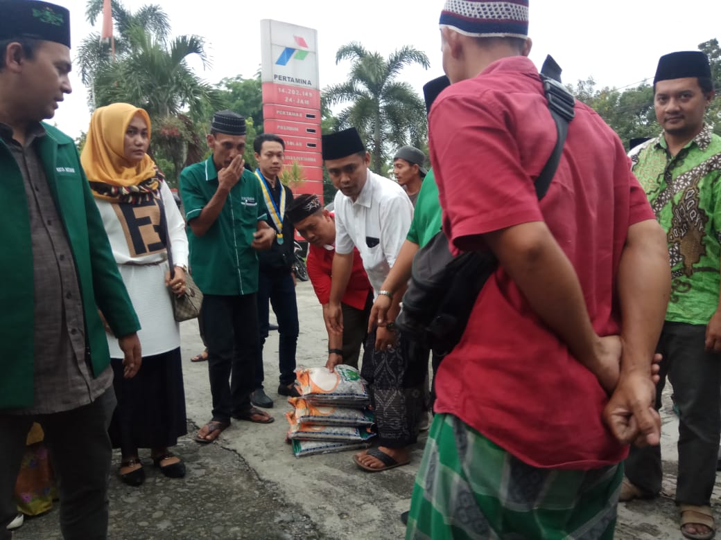 Konvoi Damai Kebangsaan, PCNU Medan Bagikan 500 Sembako