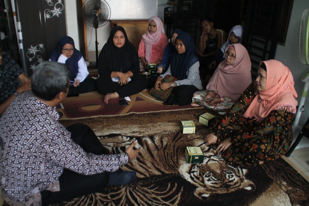 Relawan YAFSI Ikut Pelatihan Bahasa Jepang