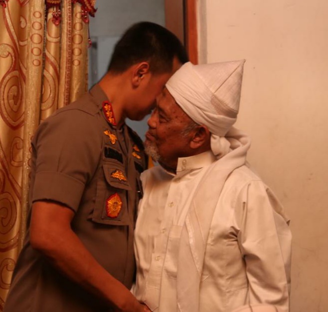 Kapolrestabes Medan Kunjungi Ustad Nazaruddin