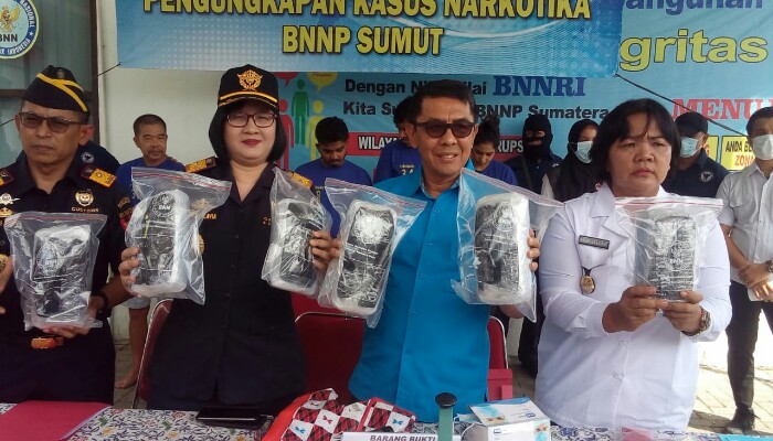 Seludupkan Sabu, WN Malaysia Dicyduk BNNP dan BC