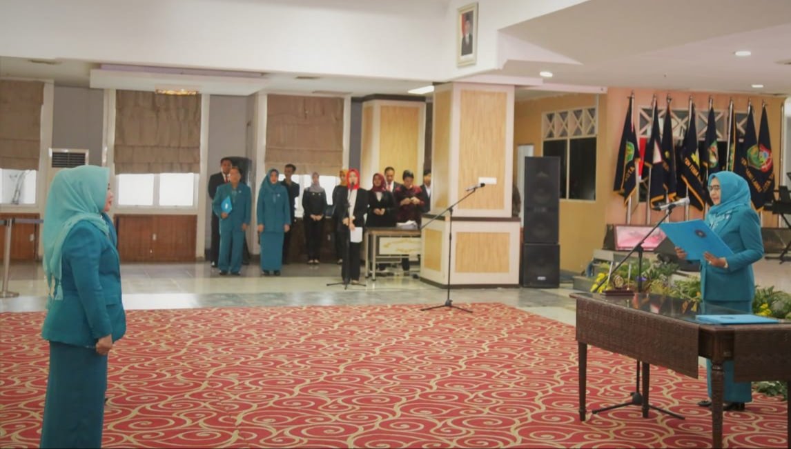 Ketua TPPKK Sumut lantik Ny. Rosmanidar Andi Suhaimi Sebagai Ketua Dekranasda Dan Ketua TPPKK Labuhanbatu