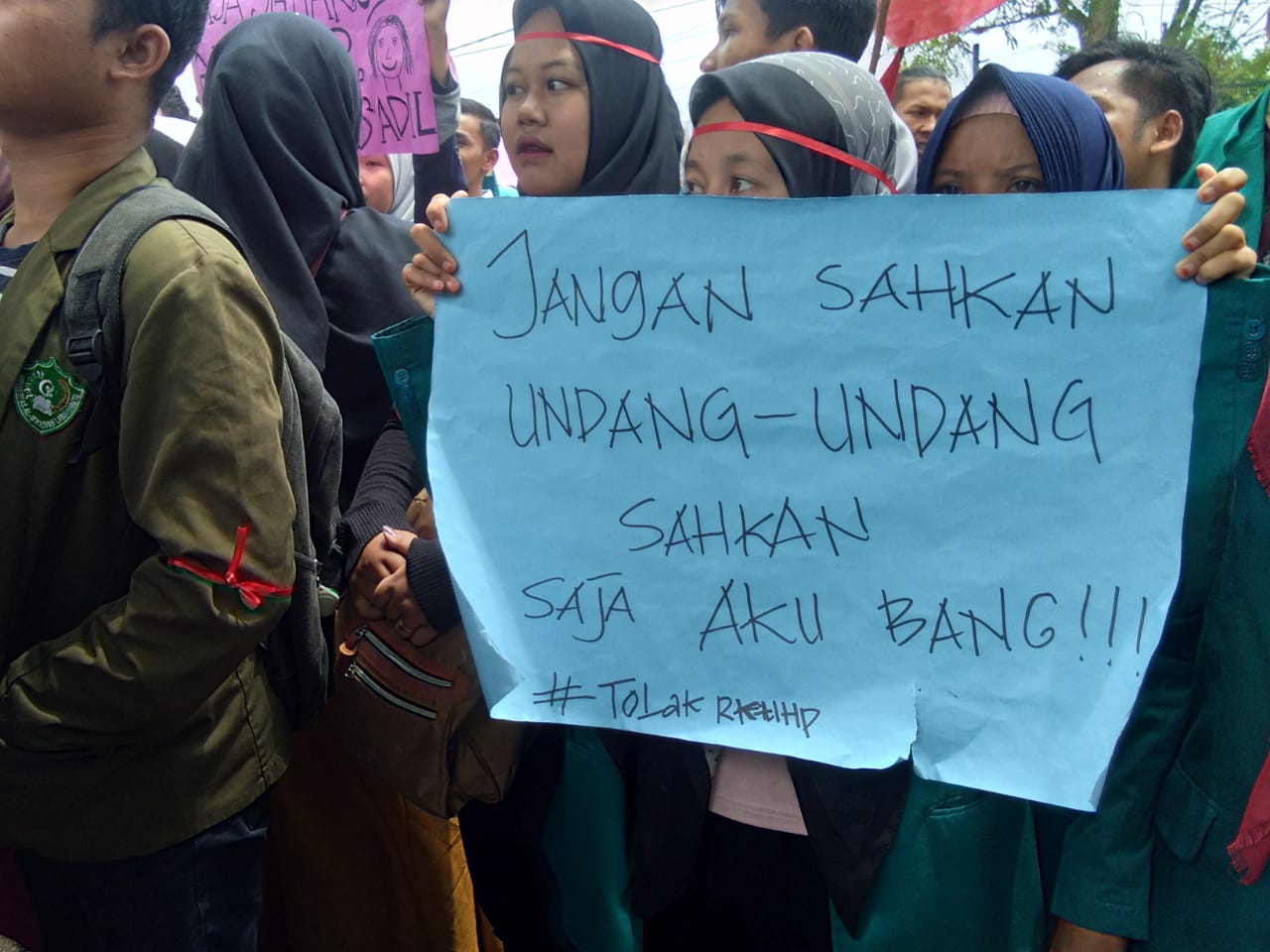 Mahasiswa dan Pelajar Demo Tolak RUU KPK