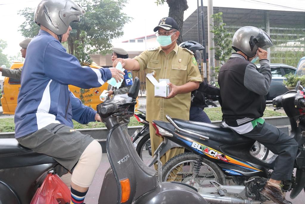 Wali Kota Instruksikan Rumah Sakit Puskesmas & Klinik Siaga   Layani Warga Terpapar Kabut Asap   