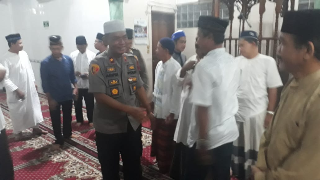 Subuh Berjamaah, Kapolsek Medan Timur Berpesan