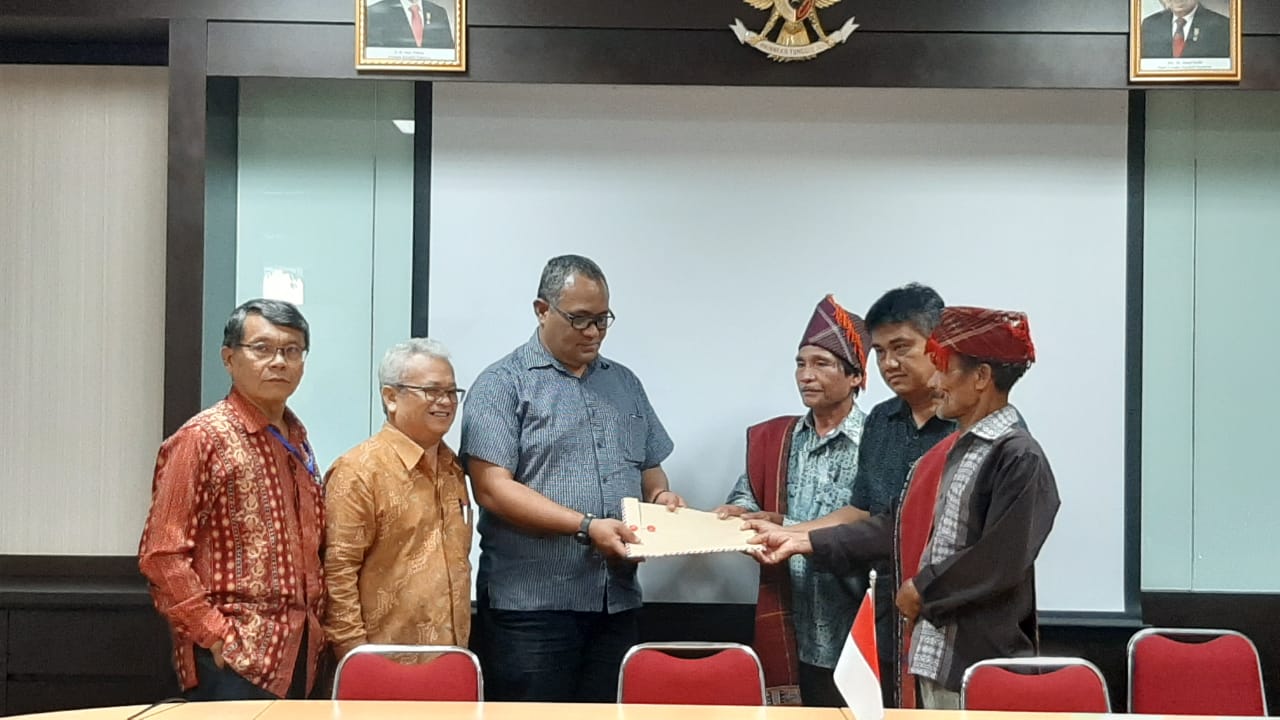 PGI Sepakat Bentuk Tim Bersama Bela Pejuang Tanah Adat di Kawasan Danau Toba