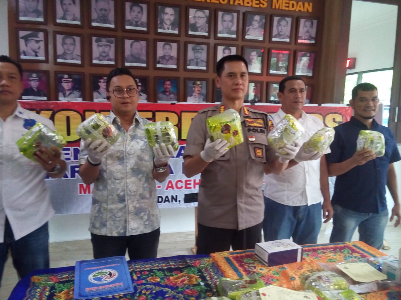 Bandar 15 Kg Sabu Tewas Ditembak Polisi di Dalam Mobil