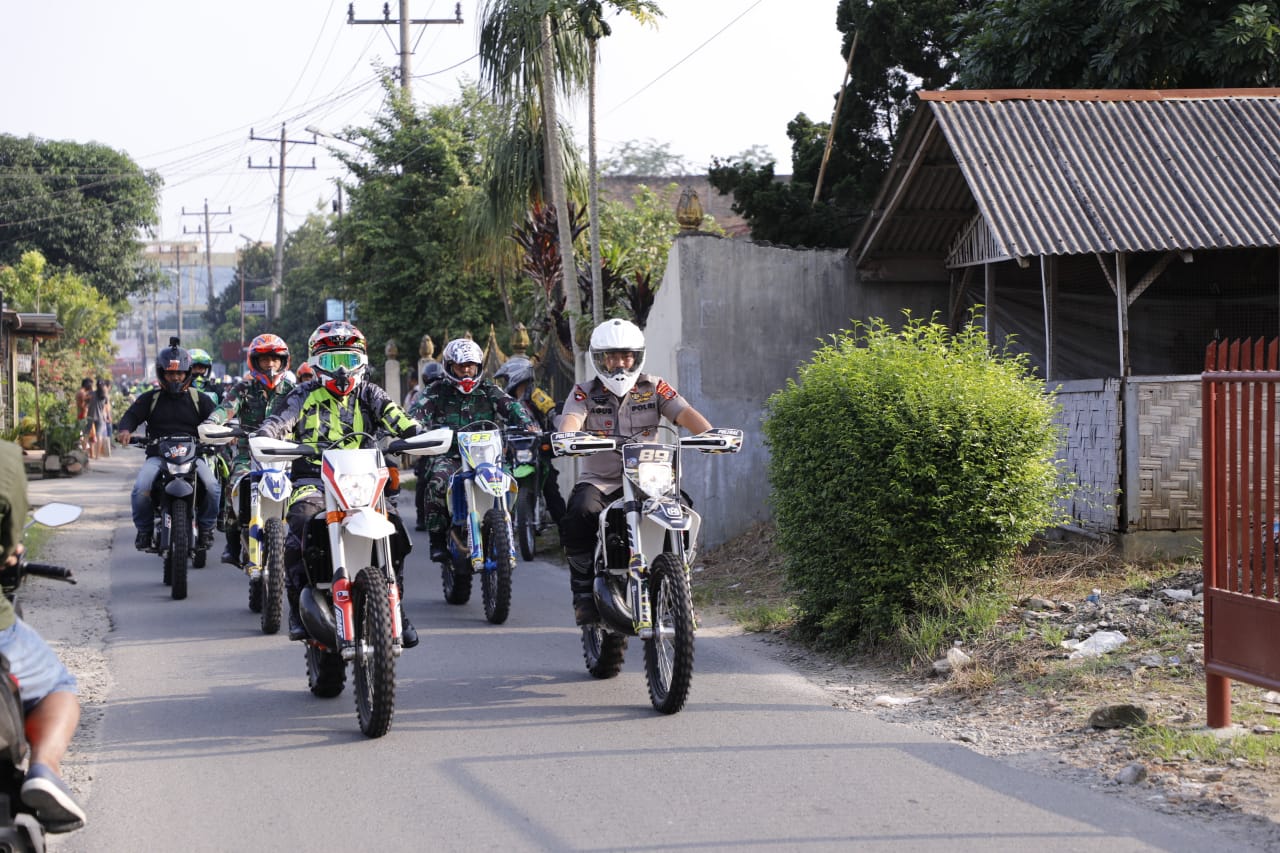 TNI-Polri Pantau Kamtibmas Bareng Ngetrail