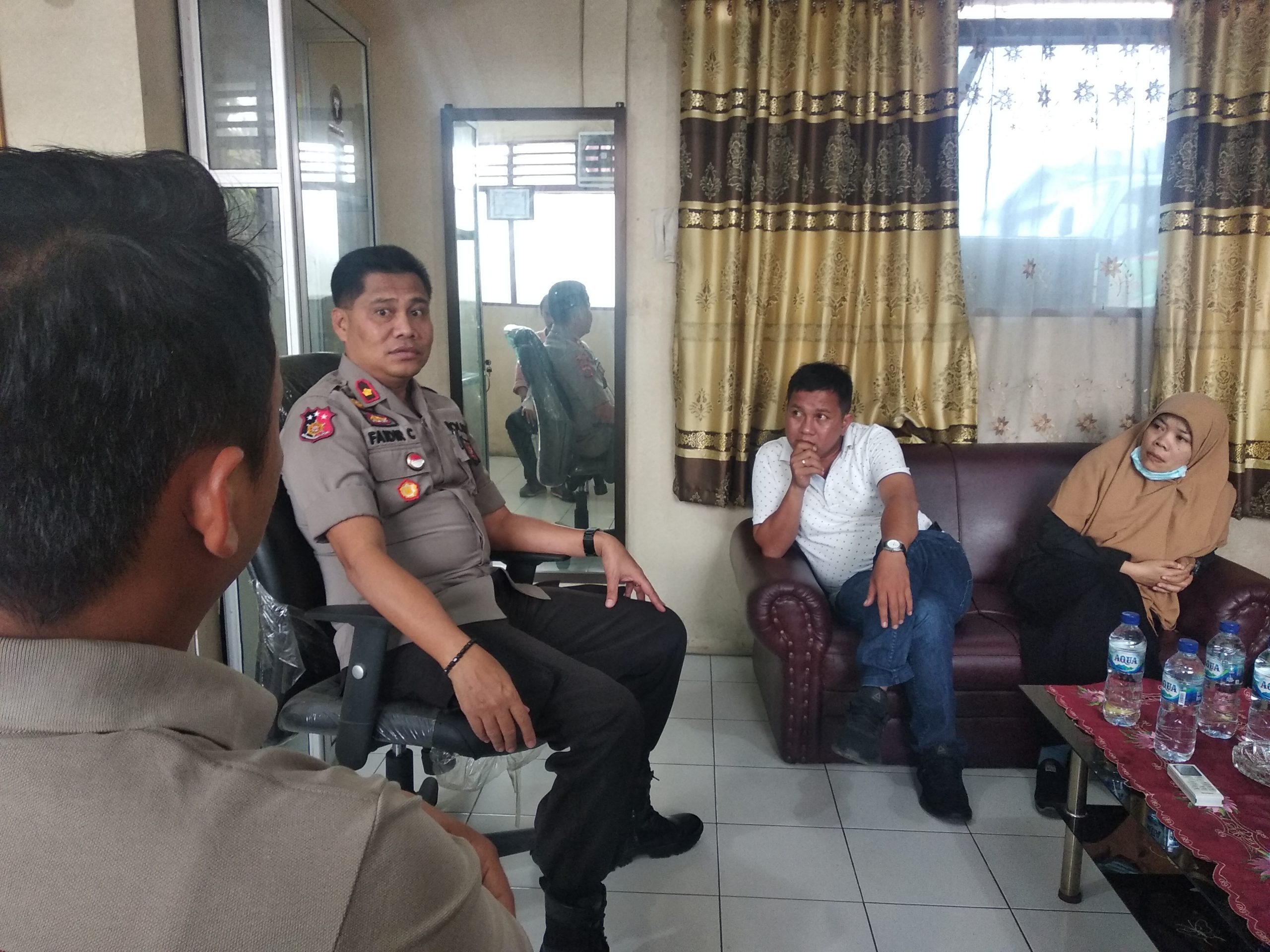 Jurnalis Kunjungi Polsek Pancur Batu Pererat Silatuhrahmi