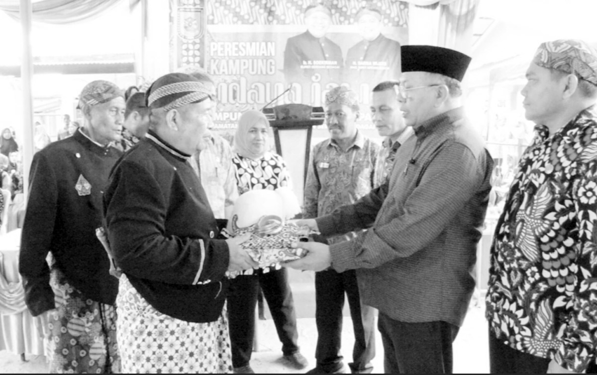 Soekirman Resmikan Kampung Budaya Jawa di Sei Rampah