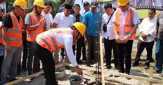 Bupati Andi Suhaimi Siapkan Perumahan Komunitas Guru Honorer