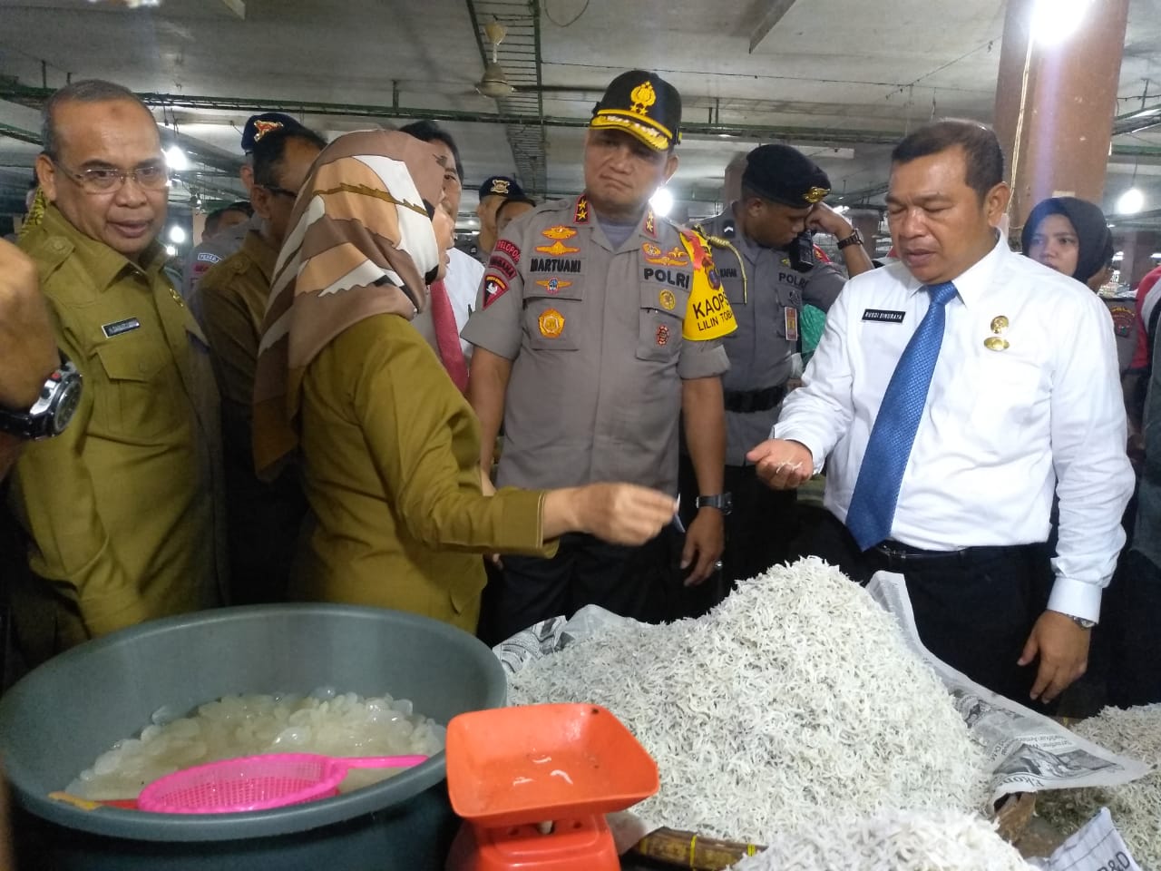 Kapoldasu dan Panglima Tinjau Pasar Cek Harga Jelang Nataru
