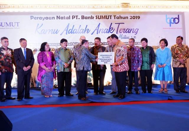 Ratusan Umat Kristiani Bank Sumut Rayakan Natal