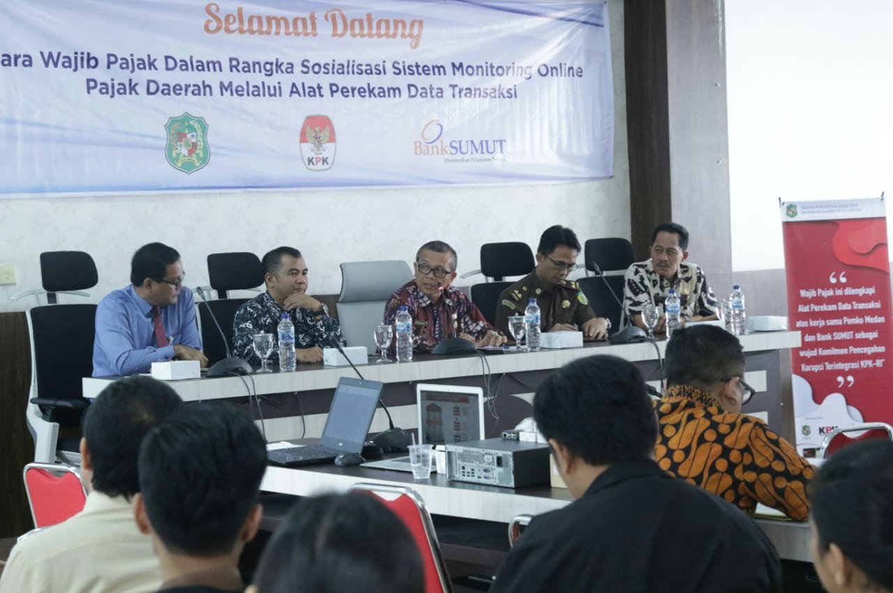 PT Bank Sumut Bantu Pemko Medan Pasang Tapping Box