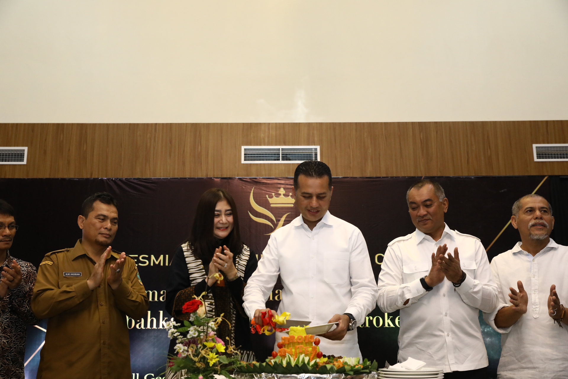 Resmikan Stroke Center, Wagubsu Harapkan Peningkatan Kualitas Pelayanan Kesehatan