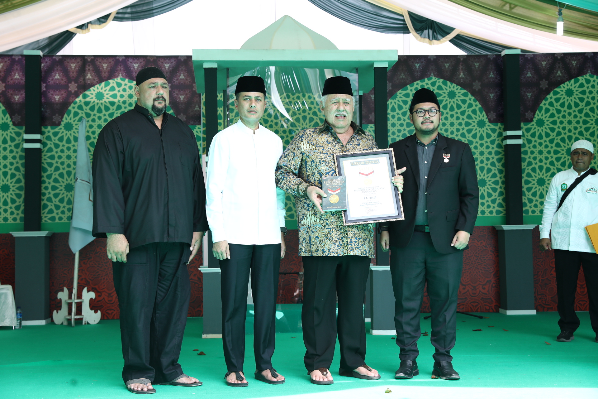 Ulang Tahun ke 81 Tahun, H Anif : Doakan Panjang Umur dan Bermanfaat Bagi Orang Banyak