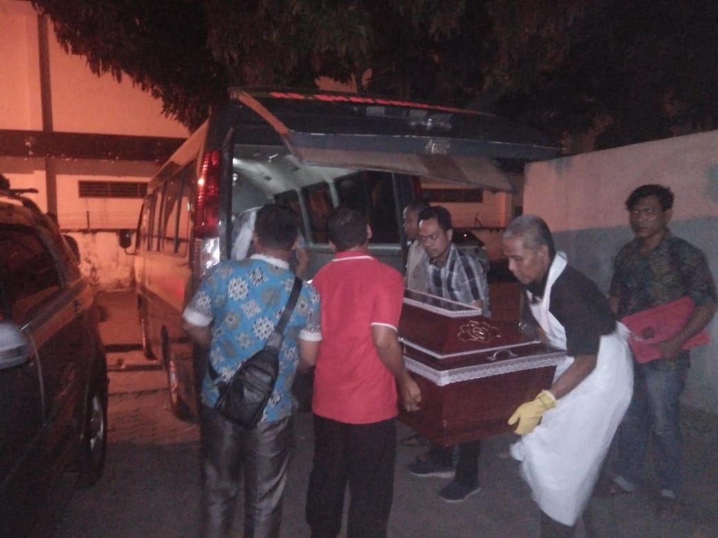 Polresta Deli Serdang Serahkan Jenazah MR.X Yang Ditemukan Dibawah Jembatan Sungai Belumei