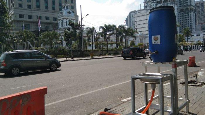 Wastafel Disidiakan Seputaran Lapangan Merdeka