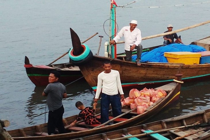 FPI Langkat Grebek Dhuafa di Empat Kecamatan