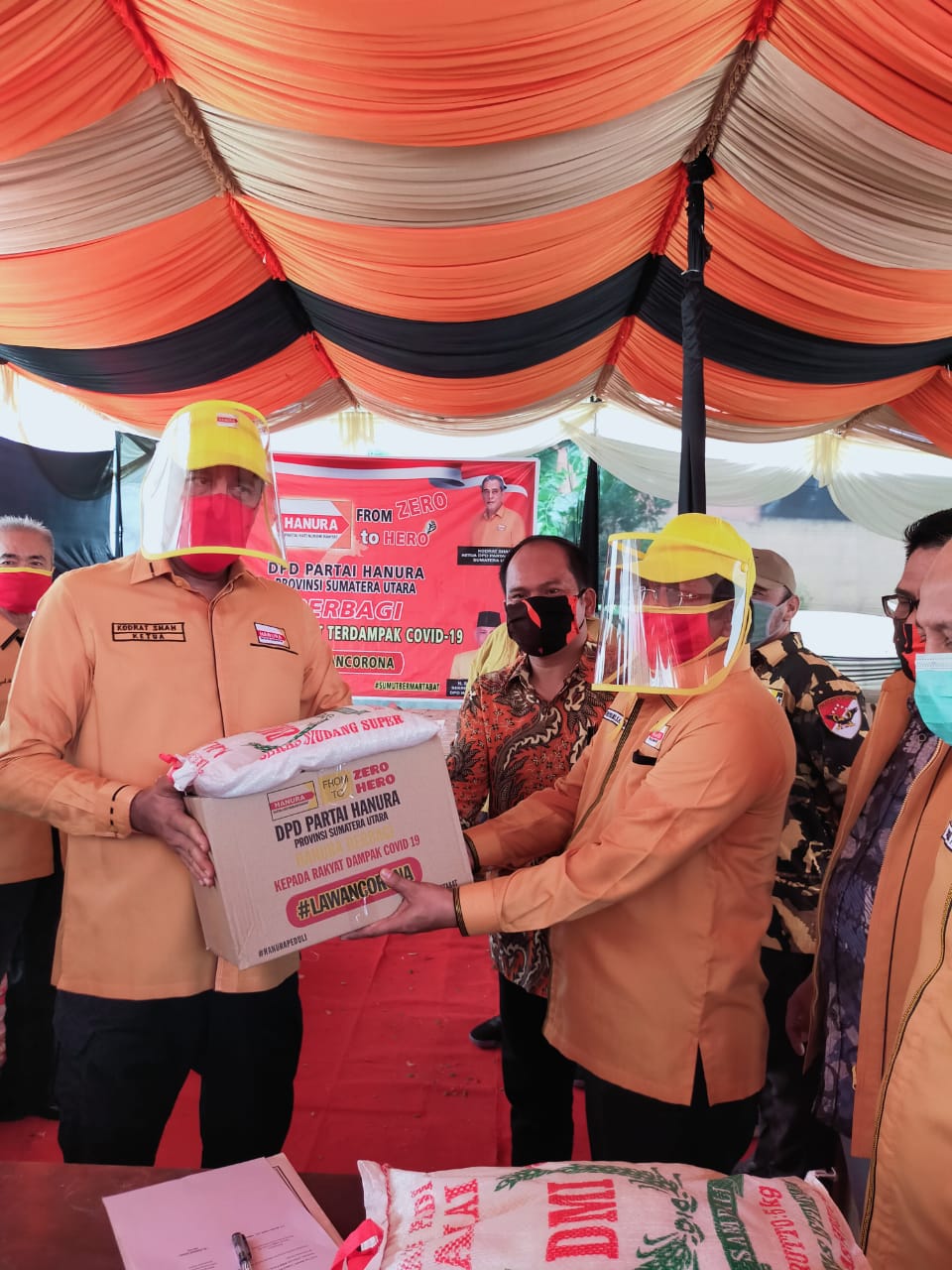 Pandemi Covid 19, DPD Hanura Sumut Berbagi Sembako ke Kab/Kota,  Kodrat Shah : Kita Gugah Dermawan Untuk Ikut Membantu