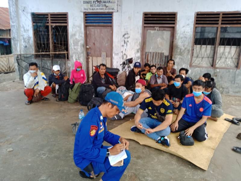 Sat Pol Airud Polres Tanjung Balai Amankan 17 TKI Ilegal dari Malaysia