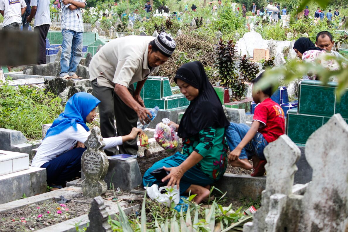 Dampak Covid-19-TPU di Medan Sepi Peziarah Menjelang Ramadhan