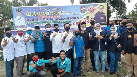 Karang Taruna Sumut Bagikan 1000 Masker dan 500 Takjil Buka Puasa