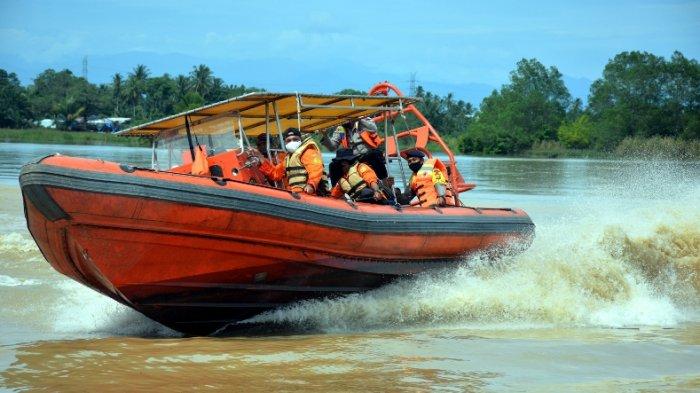 Angin Kencang dan Gelombang Terjang Sampan di Krueng Meureubo, Seorang Warga Aceh Barat Dikabarkan Hilang