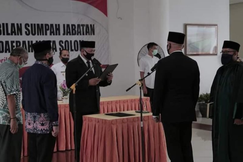 Luhur Budianda Jabat Pj Sekda Kota Solok